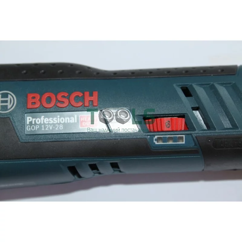 Реноватор Bosch GOP 12V-28 Professional + пильное полотно (12 В, без АКБ) (06018B5001)