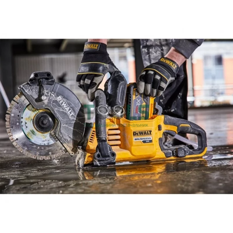 Акумуляторний штроборіз DeWALT DCS690X2 (2х54 В, 3 А*год, 230 мм)