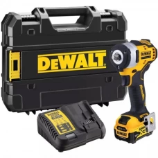 Аккумуляторный ударный гайковерт DeWALT DCF903P1 (12 В, 5 А*ч, 338 Н*м)