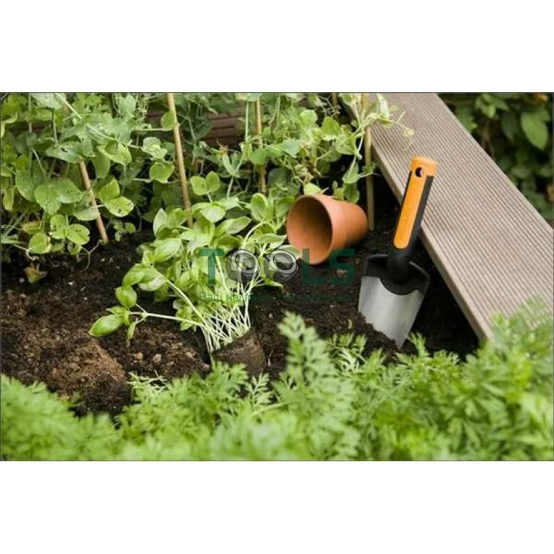 Садовый совок Fiskars Premium Planters (1000726)