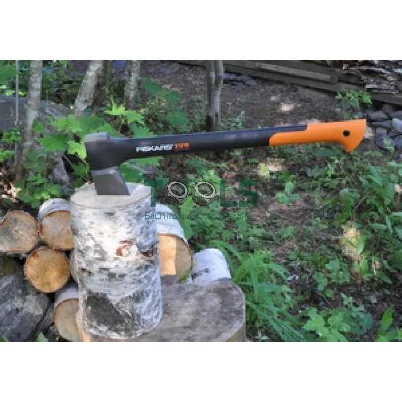 Топор-колун Fiskars Х17 М (122460)