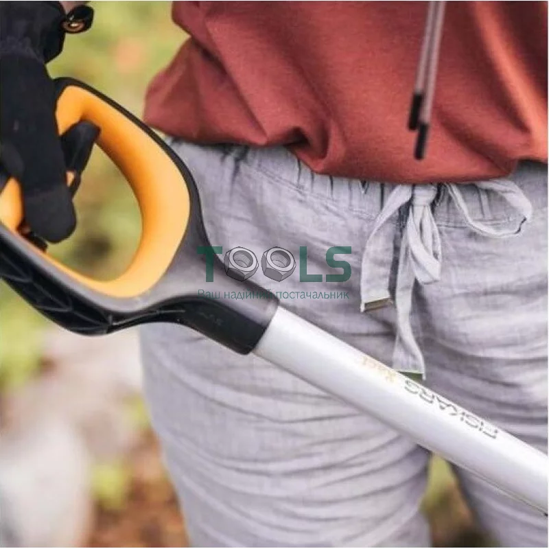 Лопата совковая Fiskars Xact (1066731)