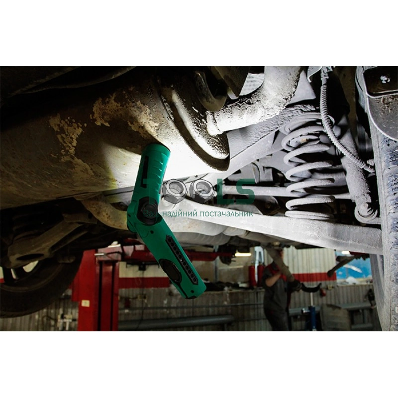 Светильник переносной аккумуляторный со сверхмощным кластерным светодиодом GARWIN (GL-AT600)