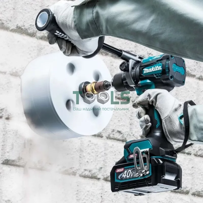 Аккумуляторная дрель-шуруповерт Makita DF001GD201 (40 В, 2х2.5 А*ч, 150 Н*м)