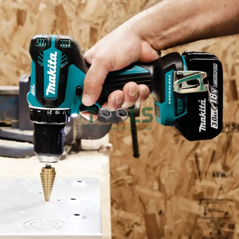 Акумуляторний дриль-шуруповерт Makita DDF485RFJ (18 В, 2х3 А*год, 50 Н*м)