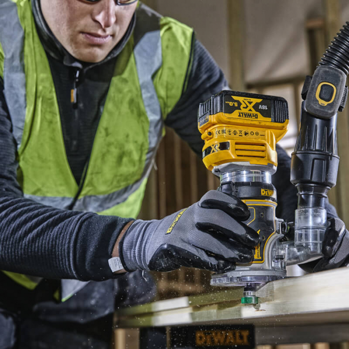 Аккумуляторный кромочный фрезер DeWALT DCW604NT (18 В, без АКБ)