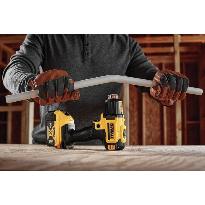 Аккумуляторный строительный фен DeWALT DCE530N (18 В, без АКБ)