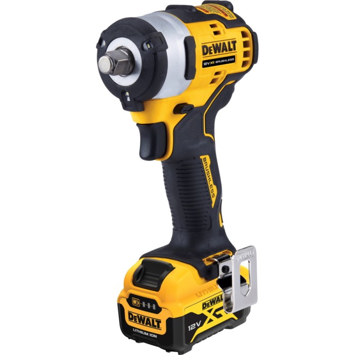 Аккумуляторный ударный гайковерт DeWALT DCF901P1 (12 В, 5 А*ч, 338 Н*м)