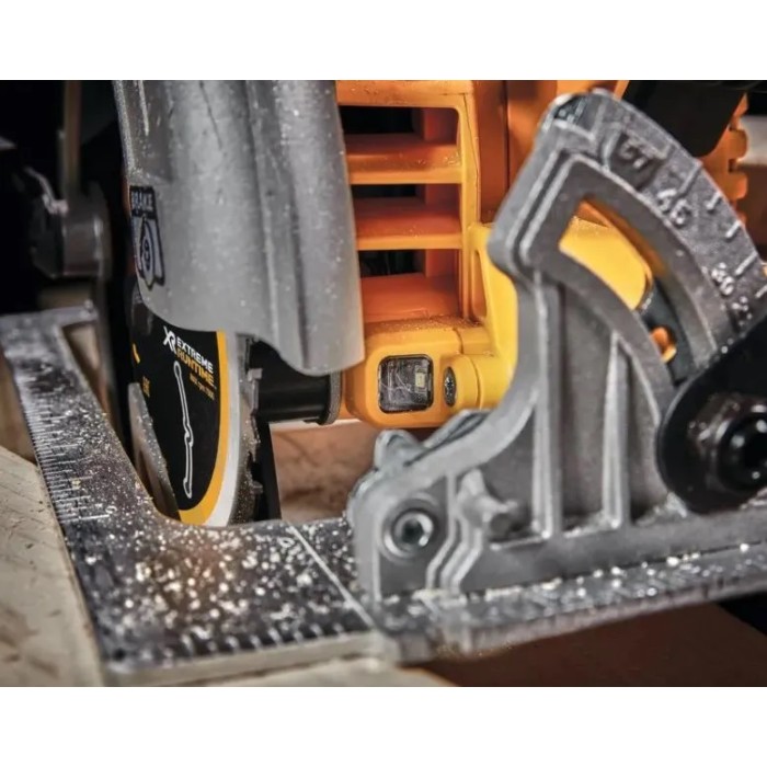 Пила дисковая аккумуляторная бесщеточная DeWALT DCS573T1 (18 В, 6 А*ч, 190 мм)