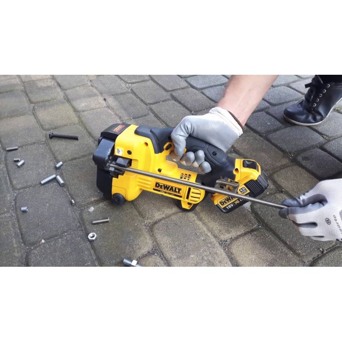 Аккумуляторный резчик шпилек DeWALT DCS350N (18 В, без АКБ, 12 мм)