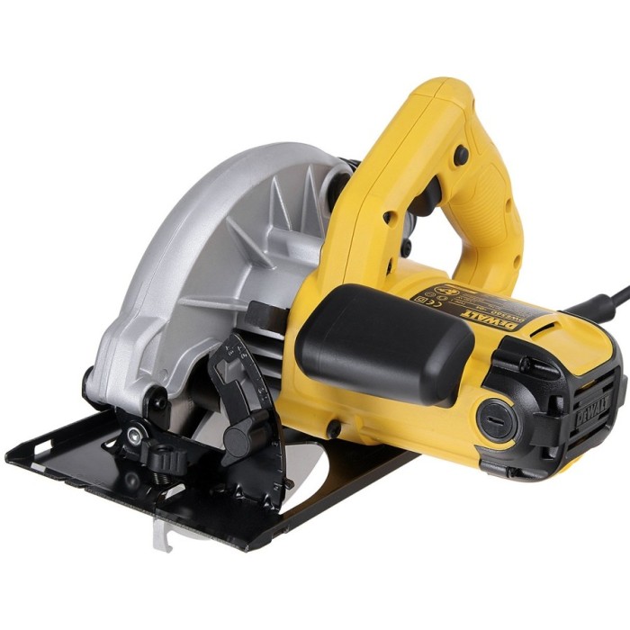 Пила дисковая DeWALT DWE560 (1.35 кВт, 184 мм)