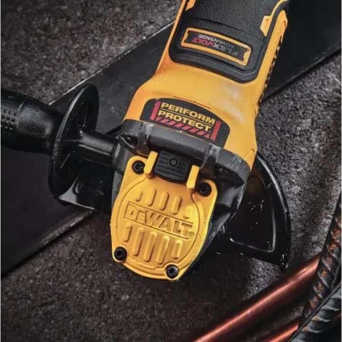 Аккумуляторная угловая шлифмашина DeWALT DCG409NT (18 В, без АКБ, 125 мм)