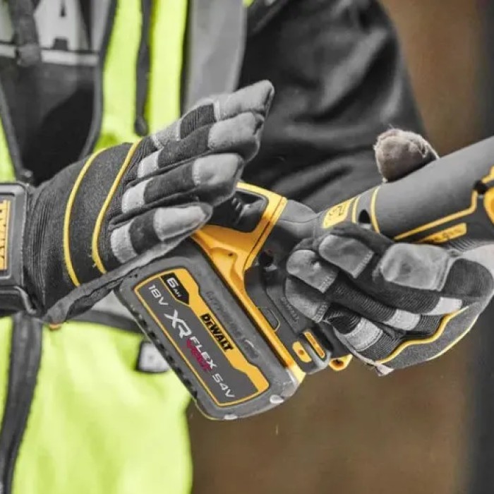 Аккумуляторная угловая шлифмашина DeWALT DCG409NT (18 В, без АКБ, 125 мм)