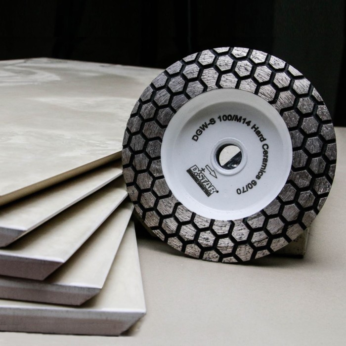 Фреза алмазная Distar DGM-S 100/M14 Hard Ceramics 60/70 (17483524005)