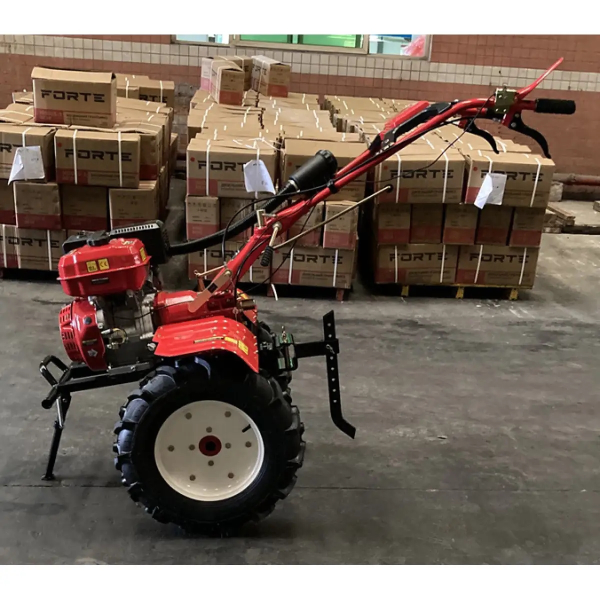 Мотоблок дизельный 1350 NEW колесо 12" Forte