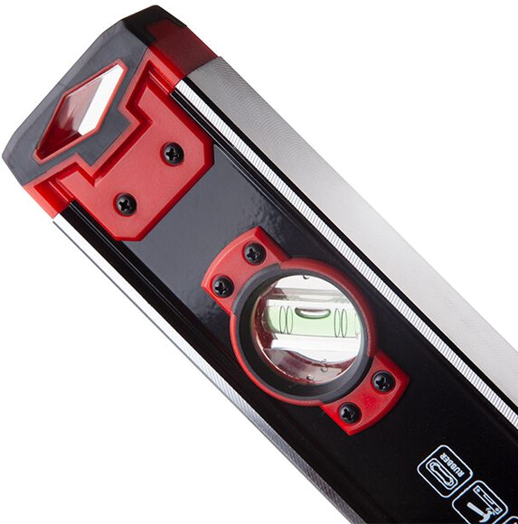 Уровень строительный INTERTOOL  MT-1506