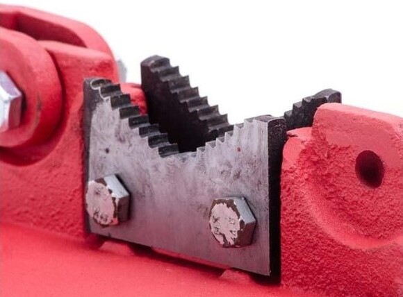 Тиски слесарные поворотные Intertool HT-0059