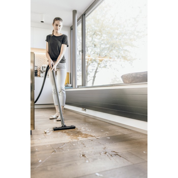Пылесос для сухой уборки Karcher WD 2 Plus V-12/4/18/C (1 кВт, 12 л) (1.628-009.0)
