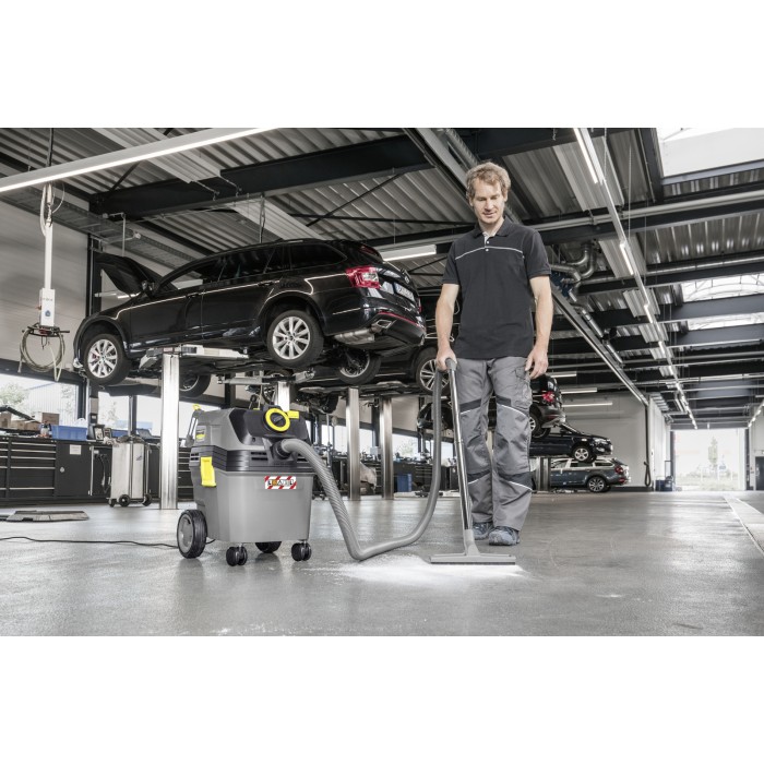 Пылесос Karcher NT 30/1 Ap L (1.38 кВт, 30 л) (1.148-221.0)