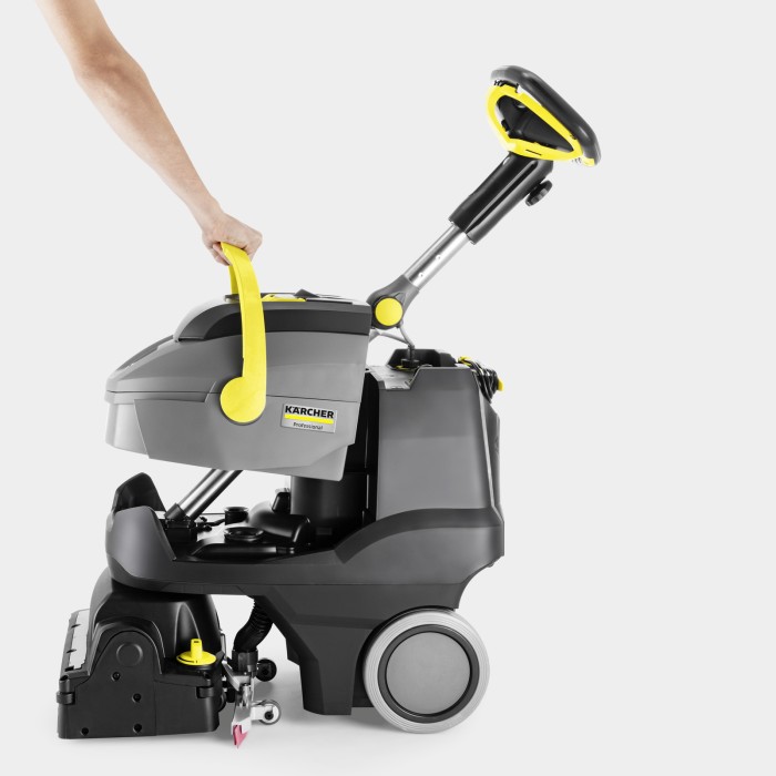 Аккумуляторная поломойная машина Karcher BR 35/12 C Bp Pack (25.2 В, 21 А*ч, 12 л) (1.783-467.0)