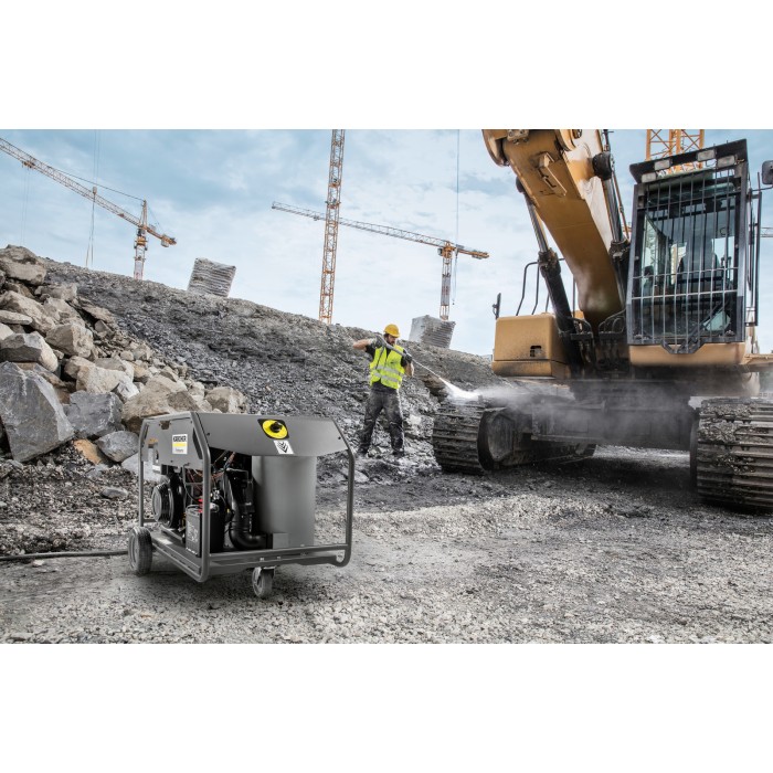 Мойка высокого давления Karcher HDS 8/20 De (9.25 л.с., 800 л/ч) (1.210-910.0)