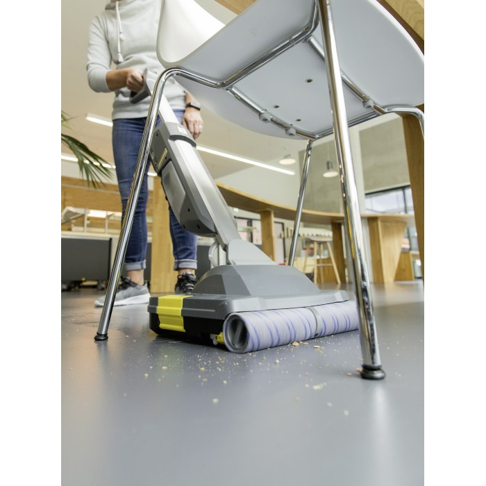 Аккумуляторная поломойная машина Karcher BR 30/1 C Bp Pack (18 В, 3 А*ч, 1 л) (1.783-050.0)