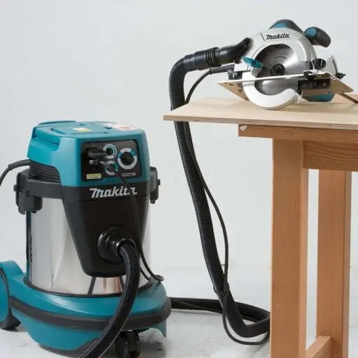 Пылесос Makita VC2211M (1.05 кВт, 22 л)