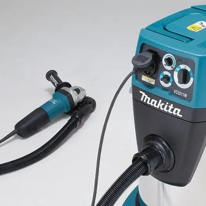 Пылесос Makita VC2211M (1.05 кВт, 22 л)