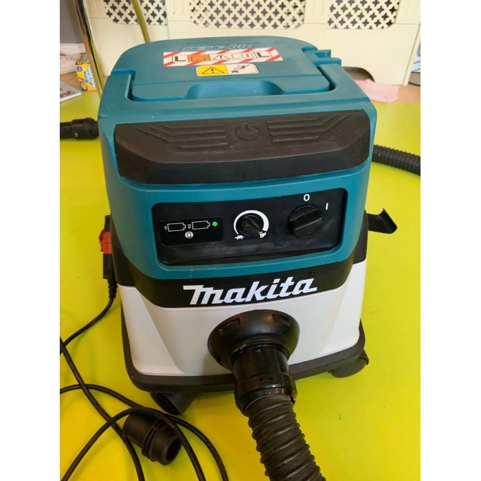 Гибридный пылесос Makita DVC861LZ (2х18 В / 220 В, без АКБ, 8 л)