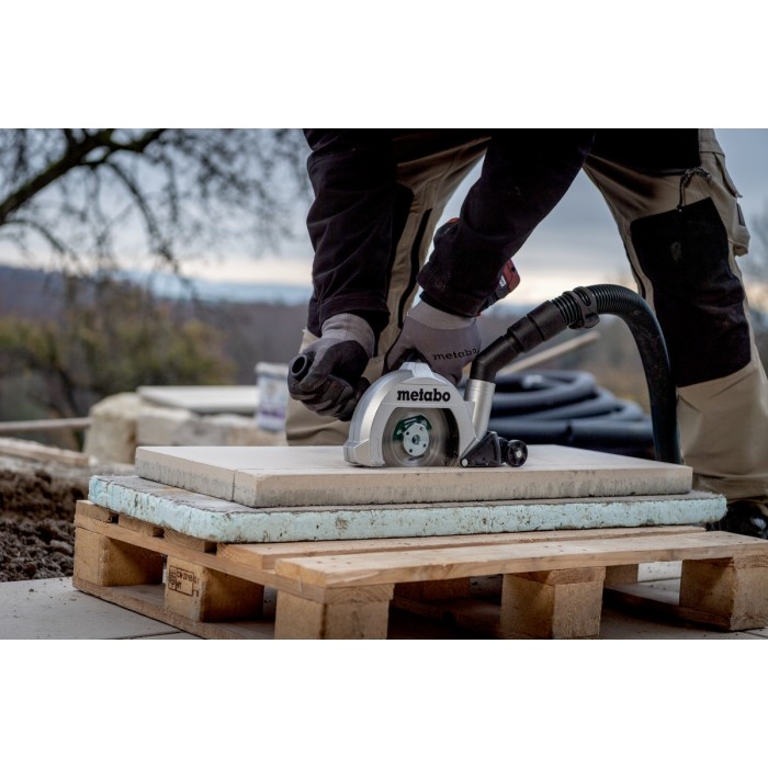 Аккумуляторная болгарка Metabo WVB 18 LTX BL 15-125 Quick (18 В, без АКБ, 125 мм) (601731850)