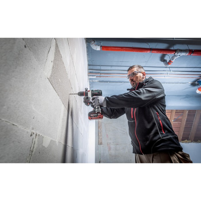 Аккумуляторная ударная дрель-шуруповерт Metabo SB 18 LTX BL Q I (18 В, 2х5.5 А*ч) (602361660)