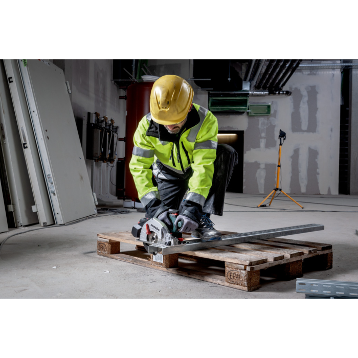 Аккумуляторная дисковая пила по металлу Metabo MKS 18 LTX 58 (18 В, 165x20 мм, без АКБ) (611866840)