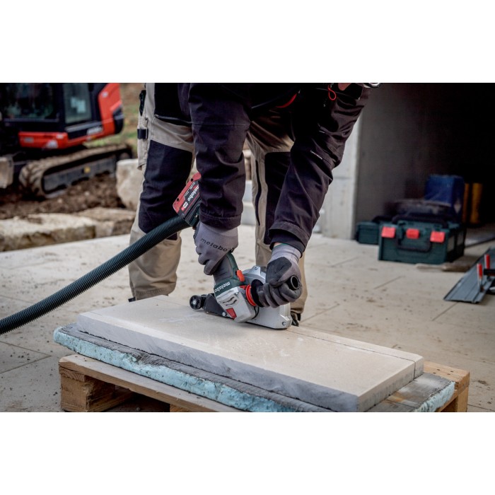 Аккумуляторная угловая шлифмашина Metabo WPB 18 LT BL 11-125 Quick (18 В, без АКБ, 125 мм) (613057850)