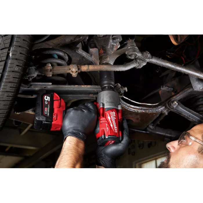 Аккумуляторный ударный гайковерт Milwaukee M18 FHIWF12-0X (18 В, без АКБ, 1356 Н*м) (4933459695)