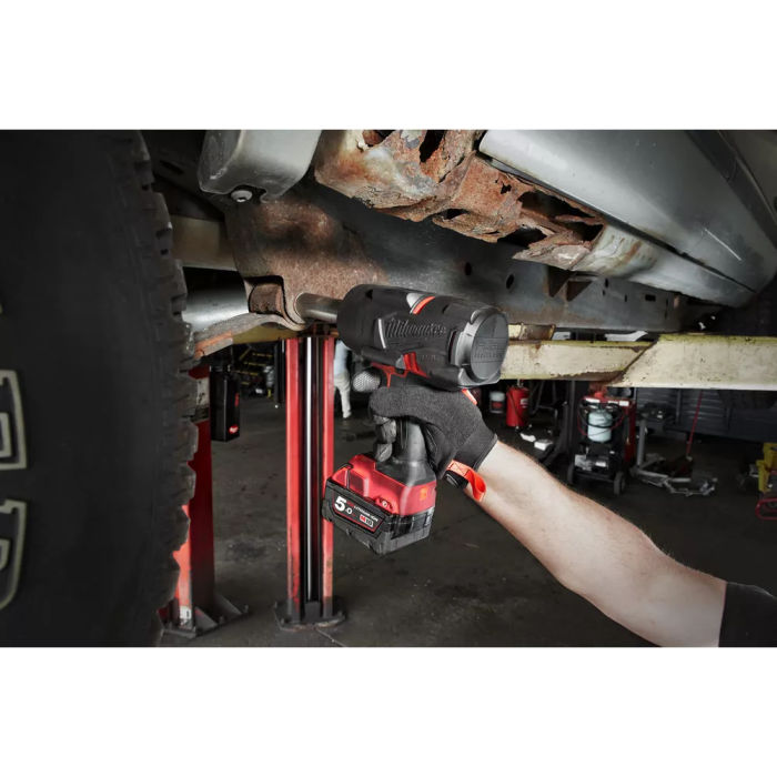 Аккумуляторный ударный гайковерт Milwaukee M18 FHIWF12-0X (18 В, без АКБ, 1356 Н*м) (4933459695)