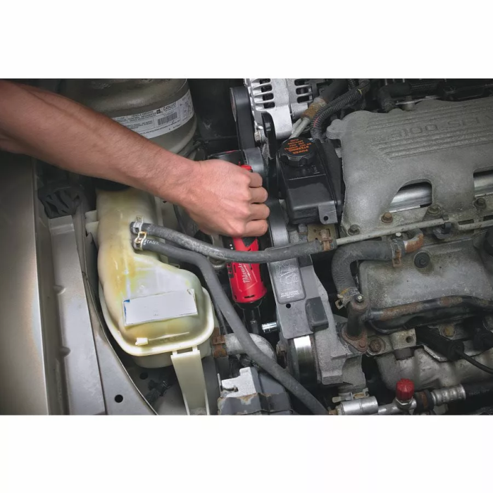 Аккумуляторный угловой гайковерт Milwaukee M12 IR-201B (12 В, 2 А*ч, 40 Н*м) (4933441725)