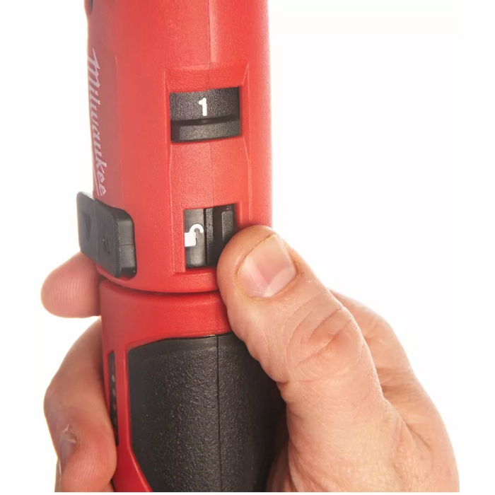 Аккумуляторная отвертка Milwaukee M4 D-202B (4 В, 2 А*ч, Н*м) (4933440475)