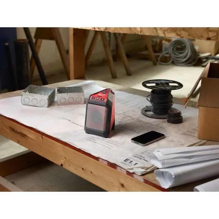 Колонка портативная аккумуляторная Milwaukee M12 JSSP-0 (12 В, без АКБ) (4933448380)