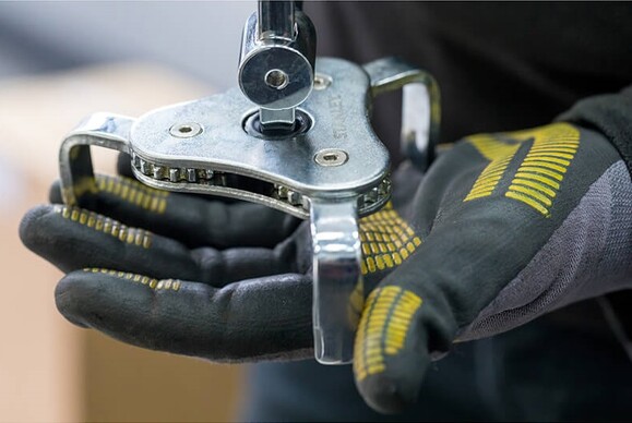 Ключ Stanley для масляного фильтра 65-120 мм (STHT80880-0)